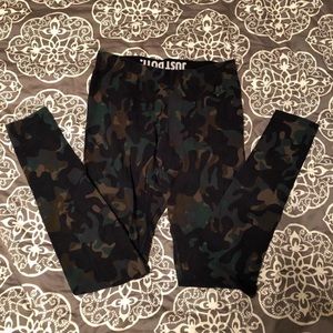 Nike Camo Leggings